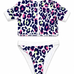 Two-piece set zip-up